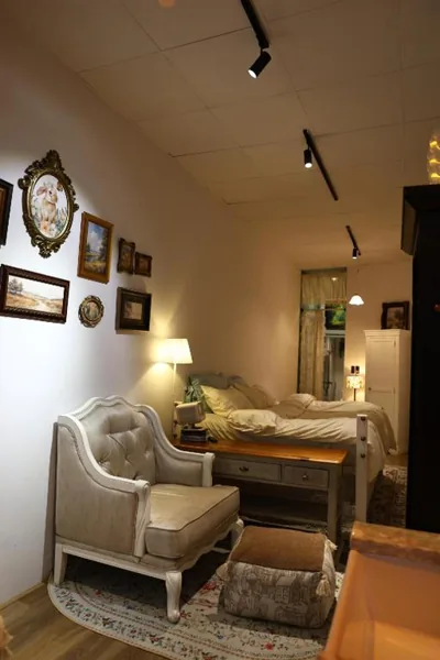 Queen Studio — Saigon Roam Stay Executive Studio near D1 Binh Thanh